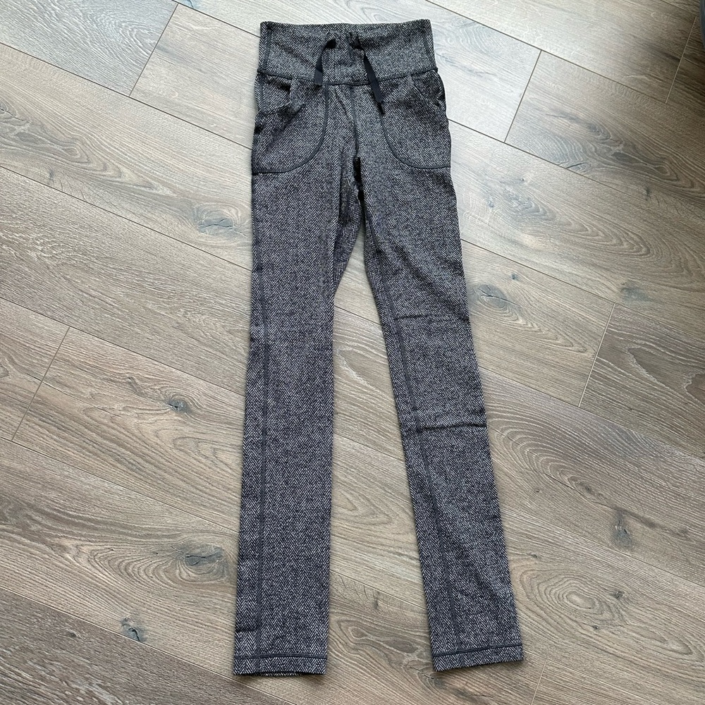 Lululemon Herringbone Leggings - Size 4